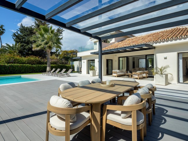 Villa avec 4 Chambres  à Cortijo Blanco