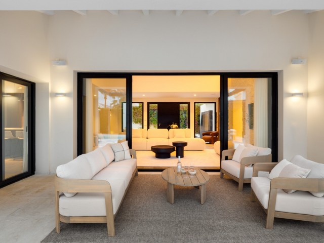 Villa avec 4 Chambres  à Cortijo Blanco