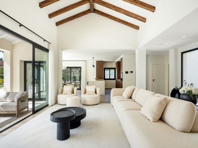 Villa avec 4 Chambres  à Cortijo Blanco