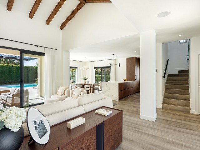 Villa avec 4 Chambres  à Cortijo Blanco