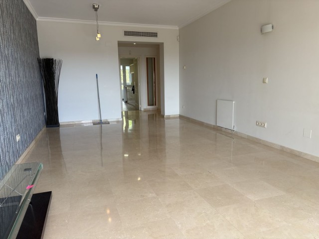 Apartamento con 2 Dormitorios  en La Quinta
