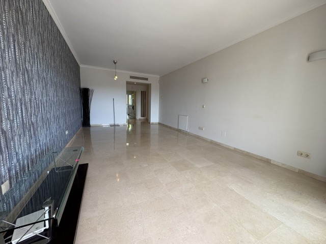 Apartamento con 2 Dormitorios  en La Quinta
