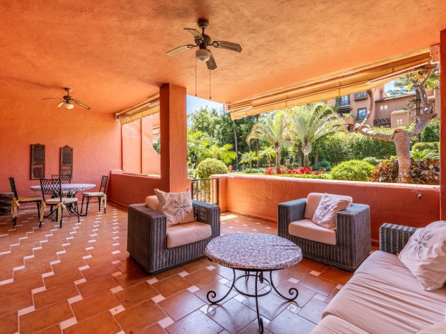 Huoneisto, Guadalmina Baja, R5367847