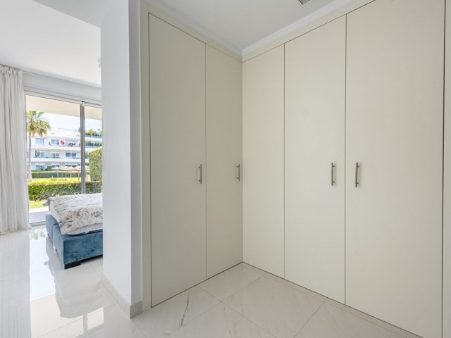 Apartamento con 3 Dormitorios  en Bel Air