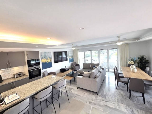 Villa, Artola, R5378788