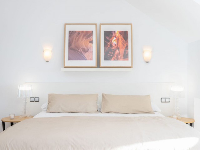 Apartamento con 3 Dormitorios  en Carvajal