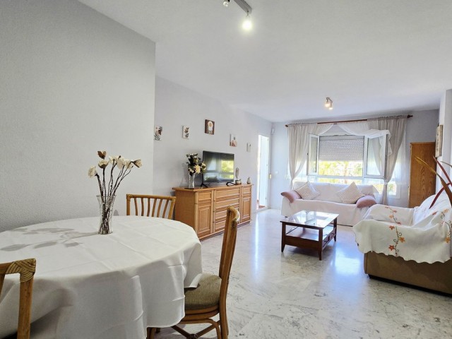 Apartment, Nueva Andalucia, R5379112