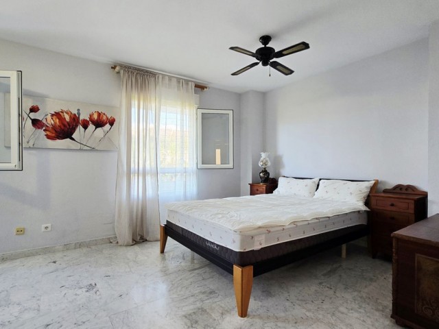 3 Bedrooms Apartment in Nueva Andalucía
