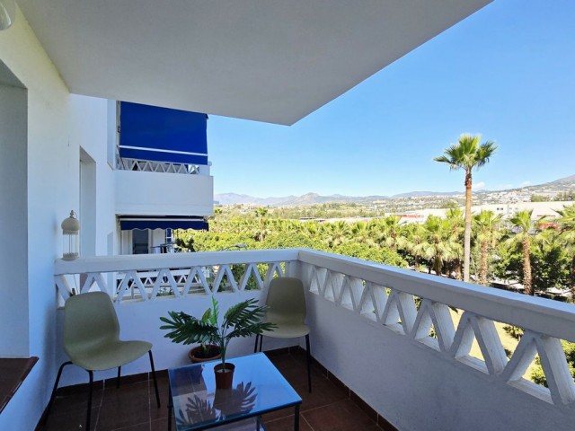 3 Bedrooms Apartment in Nueva Andalucía