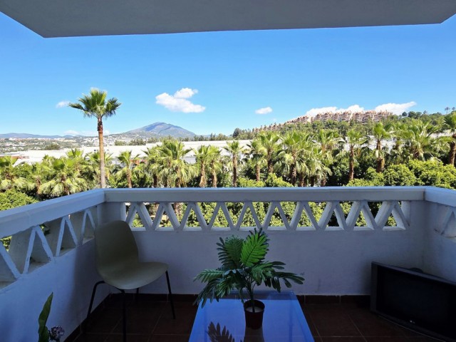 3 Bedrooms Apartment in Nueva Andalucía