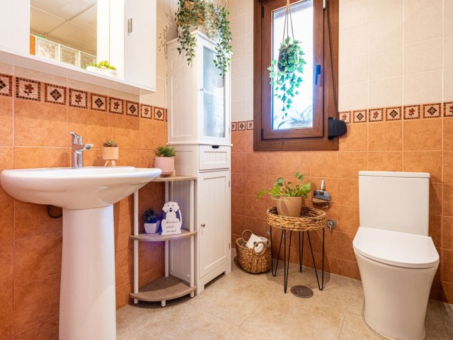 4 Schlafzimmer Villa in Sierrezuela