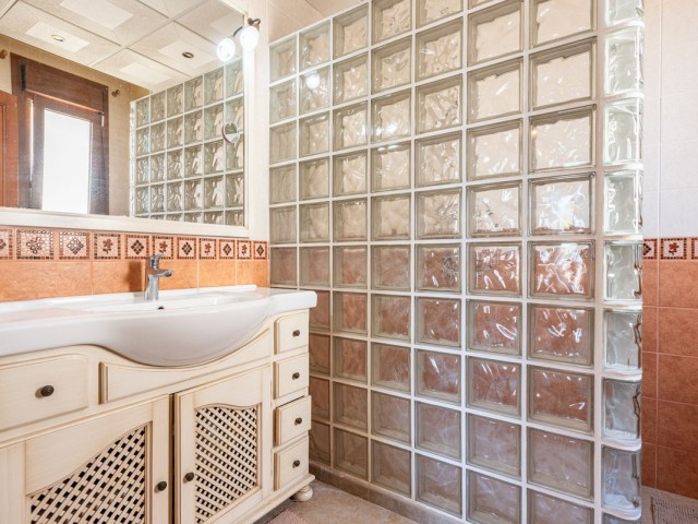 4 Schlafzimmer Villa in Sierrezuela