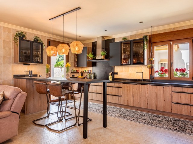 4 Schlafzimmer Villa in Sierrezuela