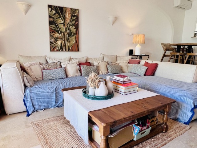 Townhouse, El Paraiso, R5384656