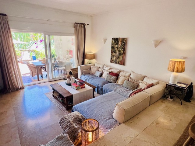 3 Bedrooms Townhouse in El Paraiso