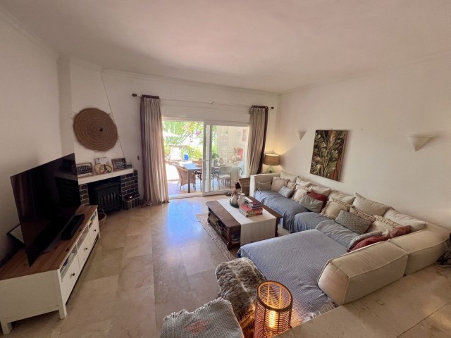3 Bedrooms Townhouse in El Paraiso
