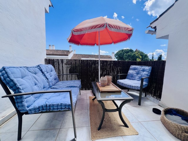 3 Bedrooms Townhouse in El Paraiso