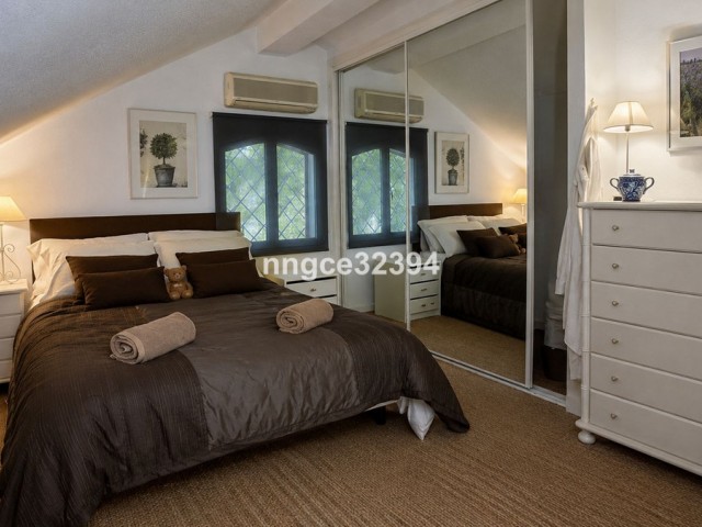 3 Bedrooms Townhouse in Puerto Banús