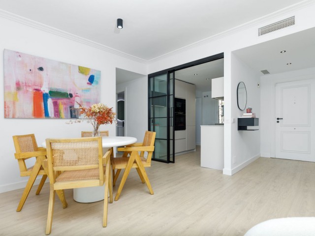 Apartamento con 3 Dormitorios  en La Quinta