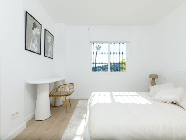 Apartamento con 3 Dormitorios  en La Quinta