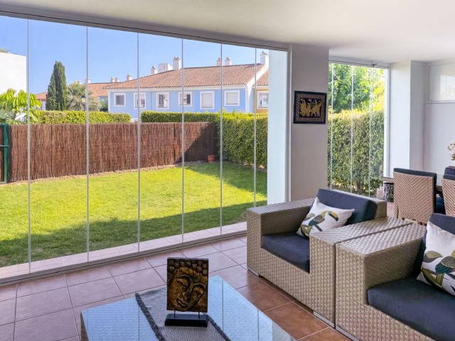Apartment, El Paraiso, R4671403
