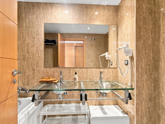 Apartamento con 2 Dormitorios  en El Paraiso