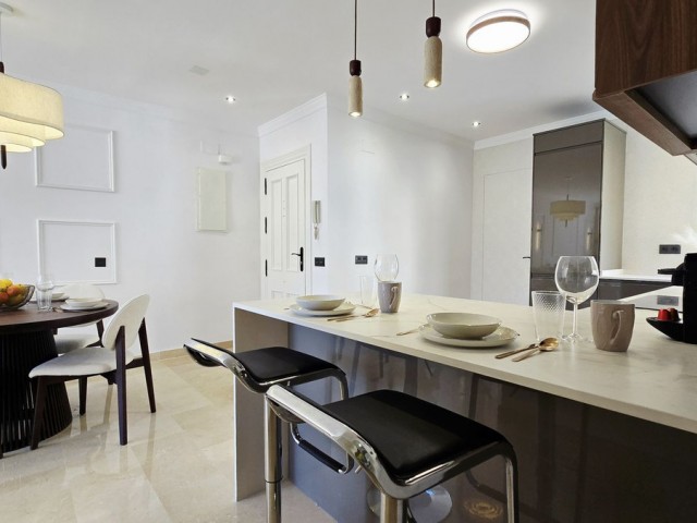 Apartamento con 3 Dormitorios  en La Quinta