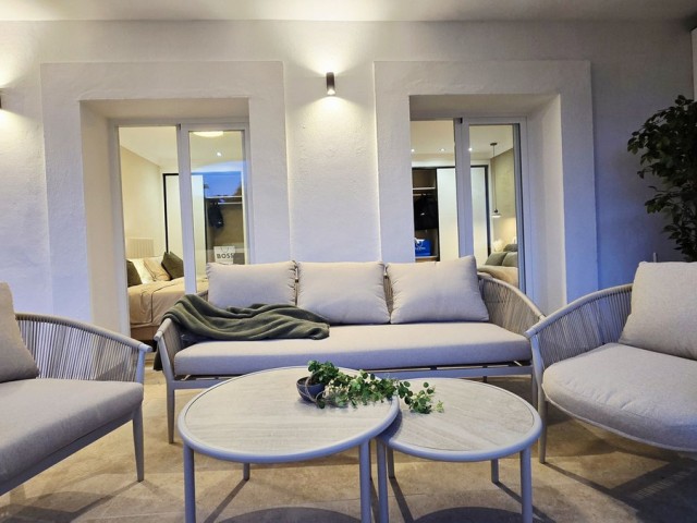 Apartamento con 3 Dormitorios  en La Quinta