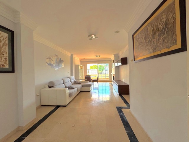 Apartamento, Rio Real, R5393377