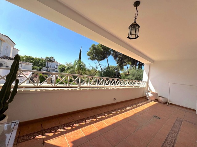 Apartamento, Rio Real, R5393377