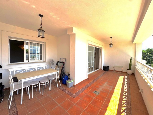 Apartamento con 2 Dormitorios  en Río Real