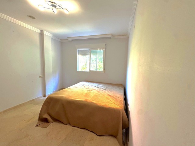 Apartamento con 2 Dormitorios  en Río Real