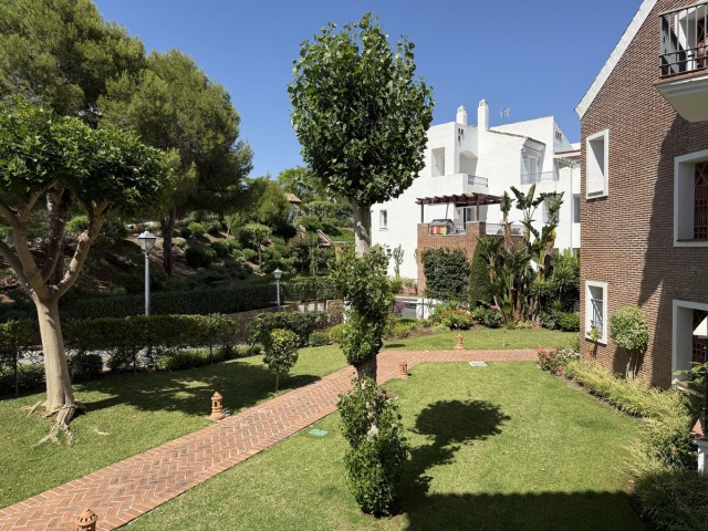 Apartamento con 3 Dormitorios  en Los Arqueros