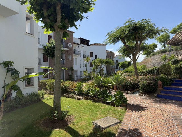 Apartamento con 3 Dormitorios  en Los Arqueros