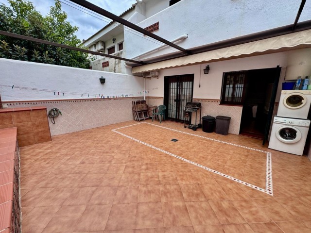4 Schlafzimmer Reihenhaus in Benalmadena Pueblo