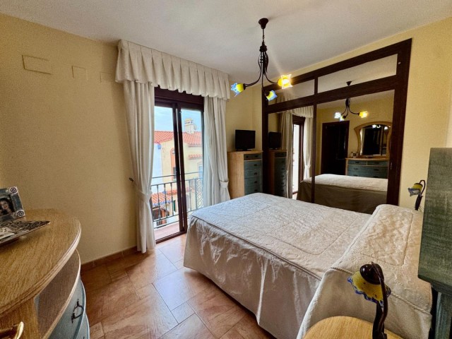 4 Schlafzimmer Reihenhaus in Benalmadena Pueblo