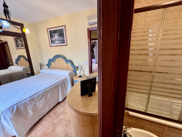 4 Schlafzimmer Reihenhaus in Benalmadena Pueblo