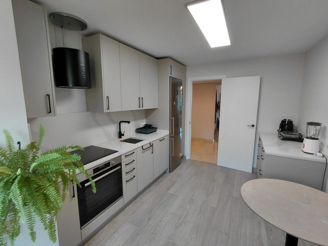Apartamento con 2 Dormitorios  en Nagüeles