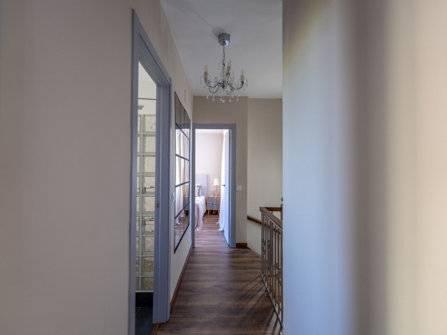 4 Bedrooms Villa in Marbesa
