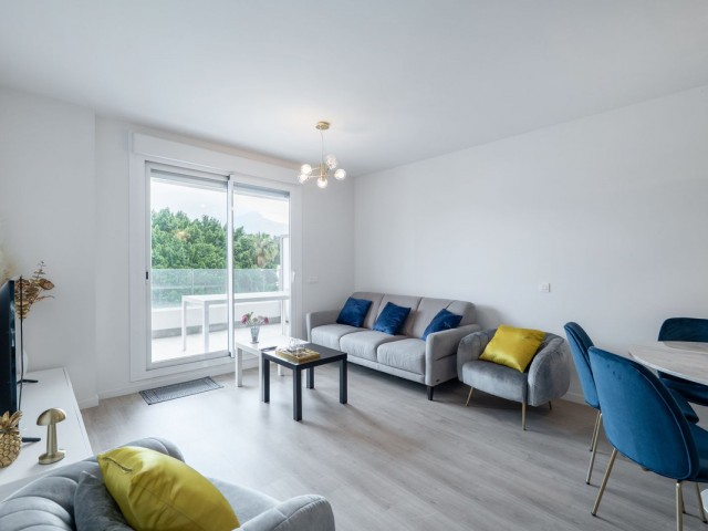 Apartment, Nueva Andalucia, R5386852