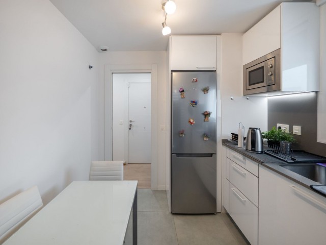 Apartment, Nueva Andalucia, R5386852