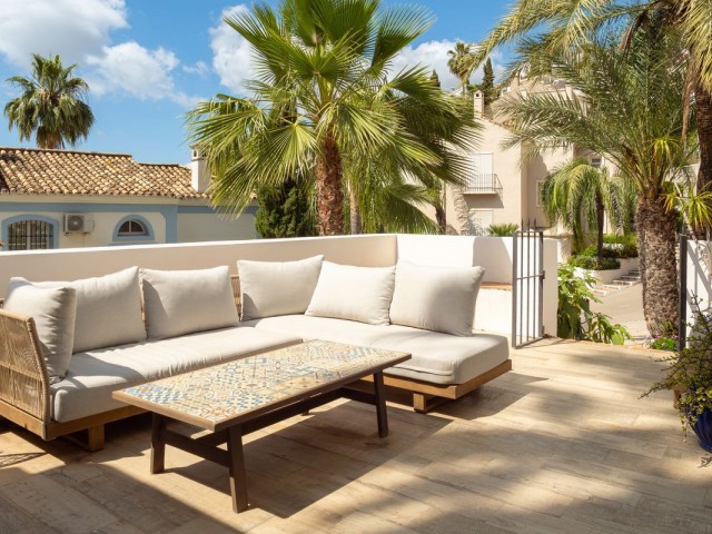Rijtjeshuis, La Heredia, R5387038