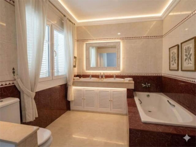Adosado, Las Brisas, R5390068