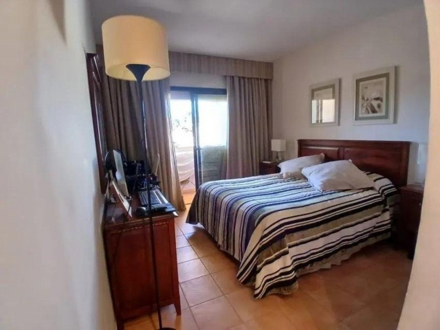 Apartamento con 2 Dormitorios  en Río Real