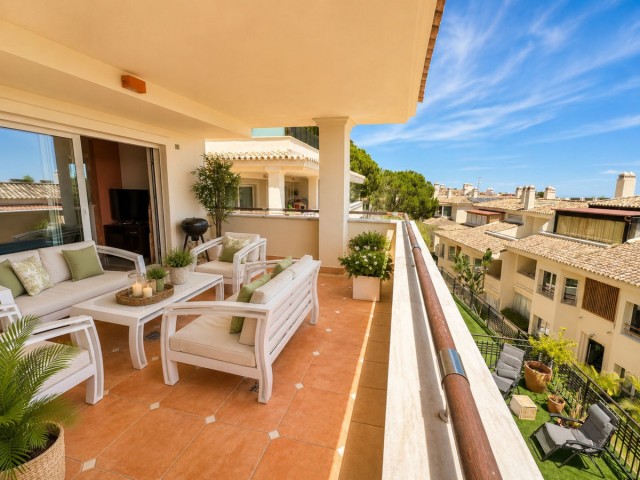 3 Bedrooms Apartment in Sierra Blanca