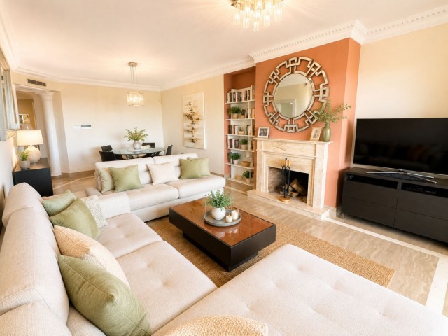 3 Bedrooms Apartment in Sierra Blanca