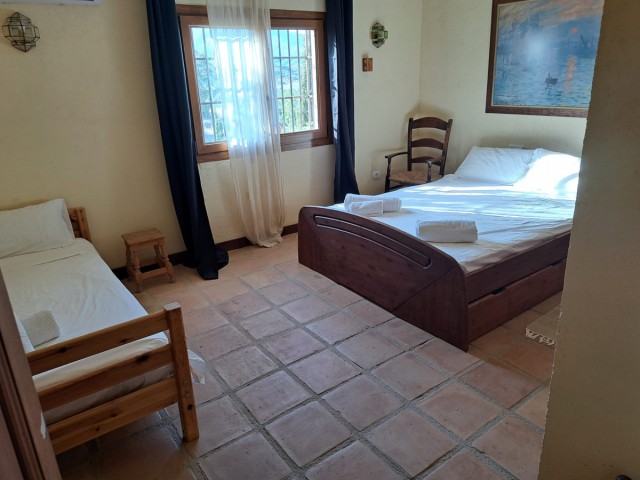 Villa con 4 Dormitorios  en Entrerrios