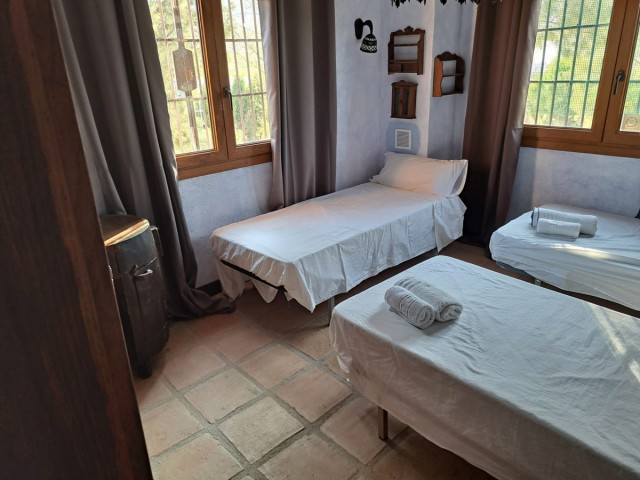 Villa con 4 Dormitorios  en Entrerrios