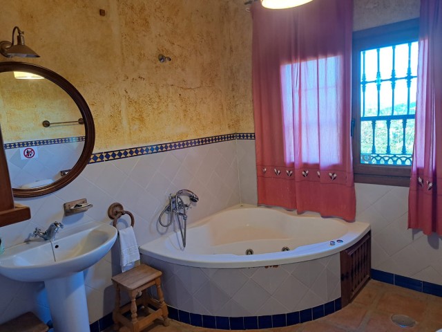 Villa con 4 Dormitorios  en Entrerrios
