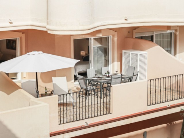 Apartamento, Aloha, R5133199